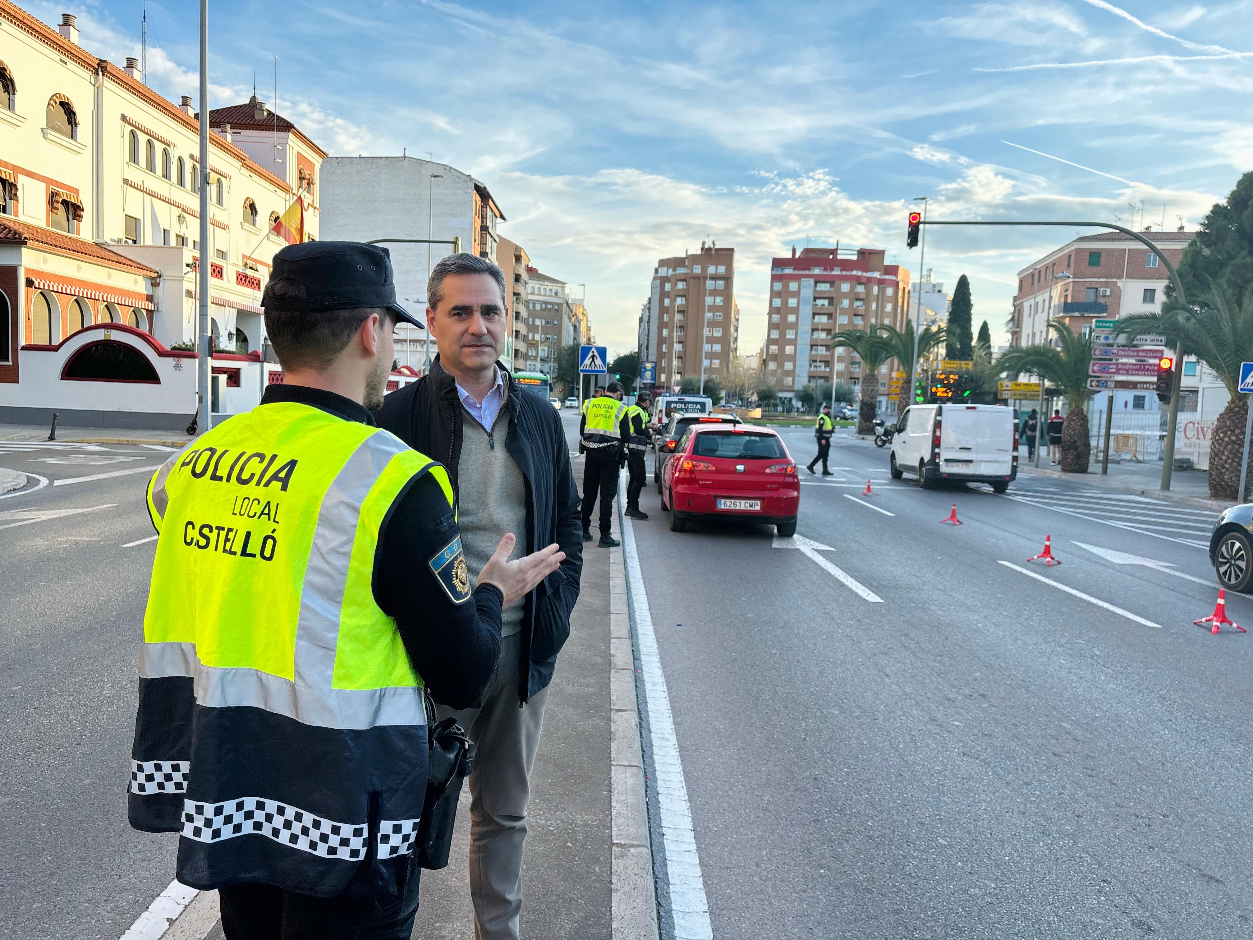 La Policía Local de Castellón intensifica los controles de alcohol y drogas para garantizar la seguridad vial durante la Navidad