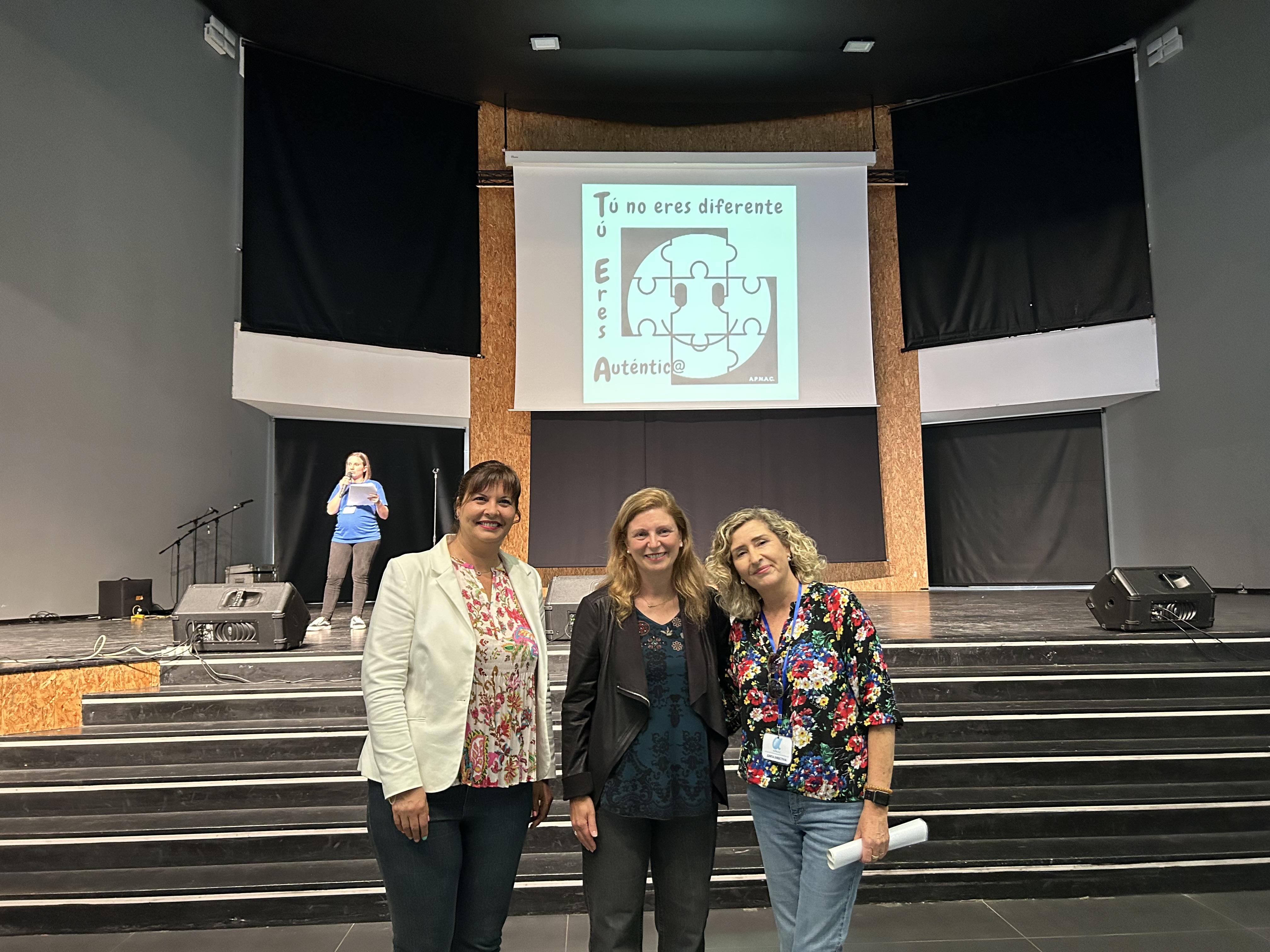 Gala benéfica de APNAC en el Palau de la Festa