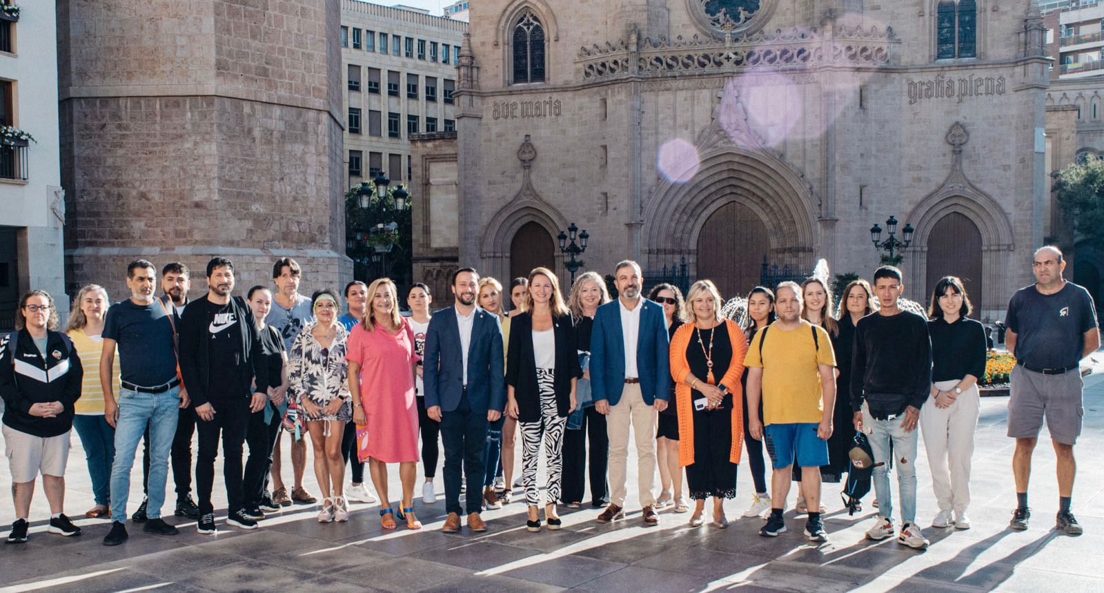 Begoña Carrasco recibe a la nueva brigada antipintadas que amplia su labor hasta el final de 2024 y trabaja “para devolver la mejor imagen a Castellón”