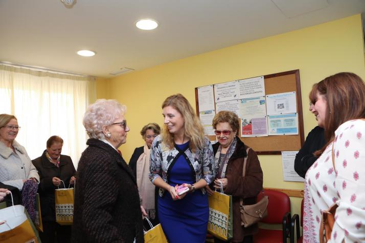 (19-12-2017)  Marco inicia una ronda de visites pels centres de majors per a felicitar el Nadal 5.jpg